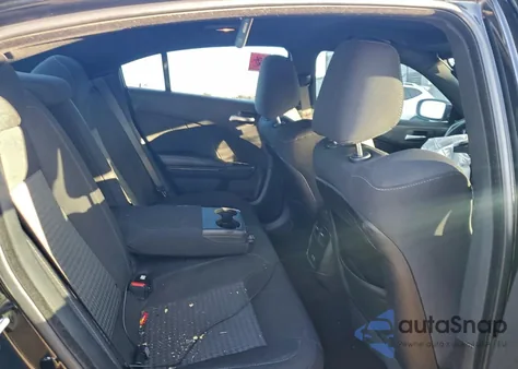 2019 Dodge Charger R/T z USA, uszkodzony, nr VIN 2C3CDXCT4KH623902